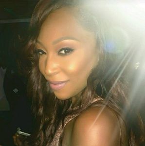 Meet your Posher, Dominique